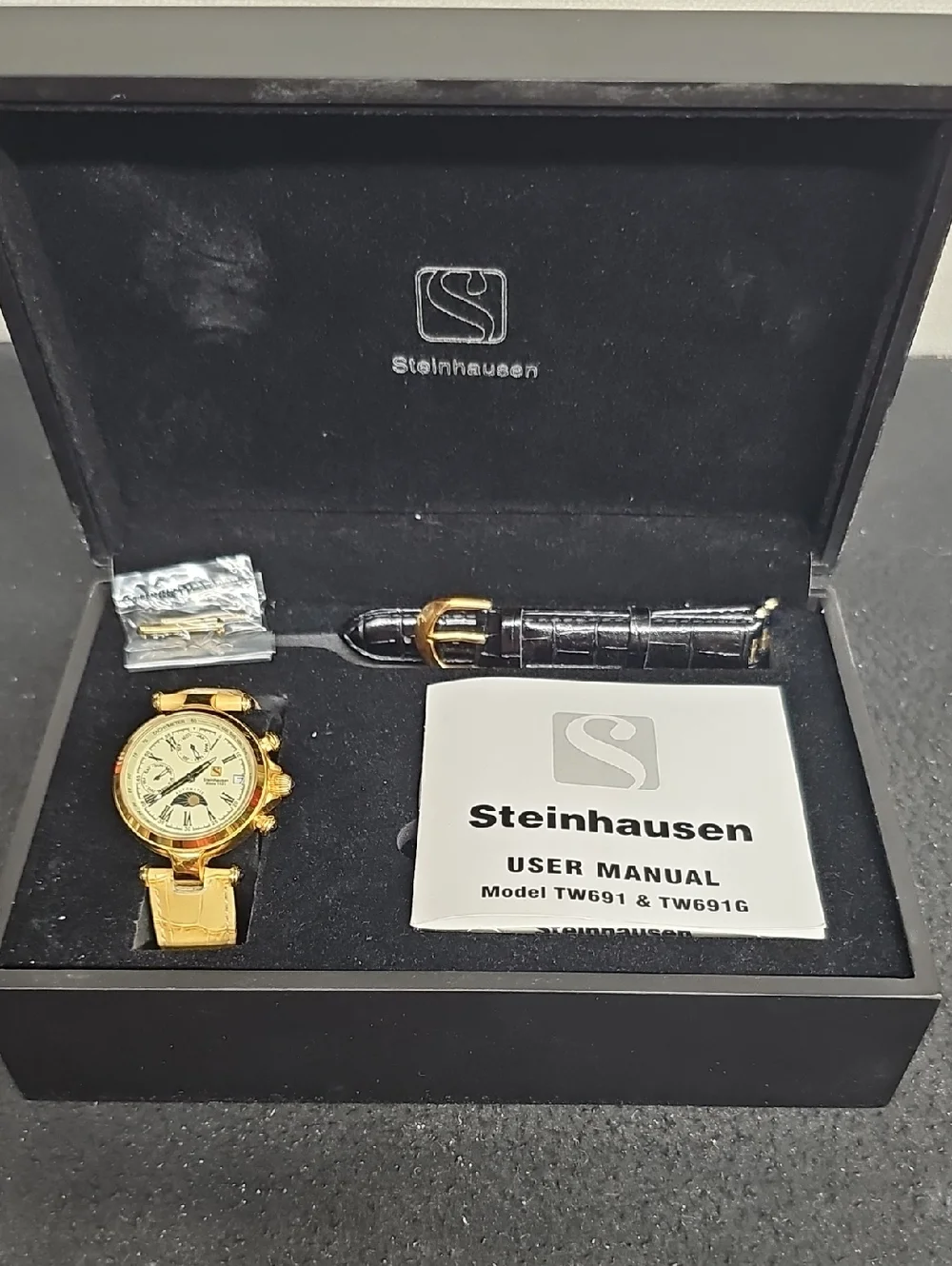 STEINHAUSEN MODEL TW691G MENS WRISTWATCH BFPM-06-043